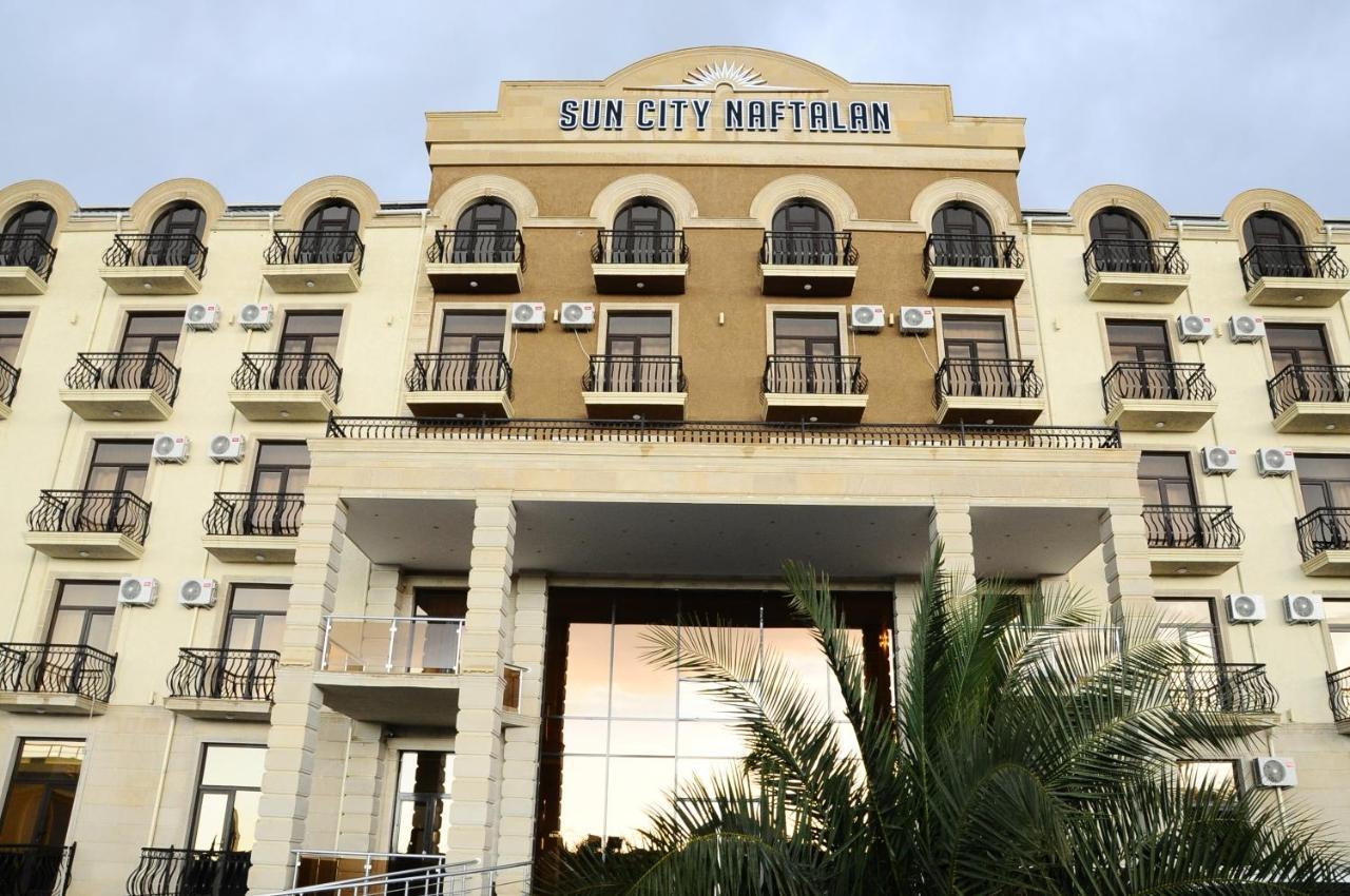 Sun City Hotel & Spa 纳夫塔兰 外观 照片